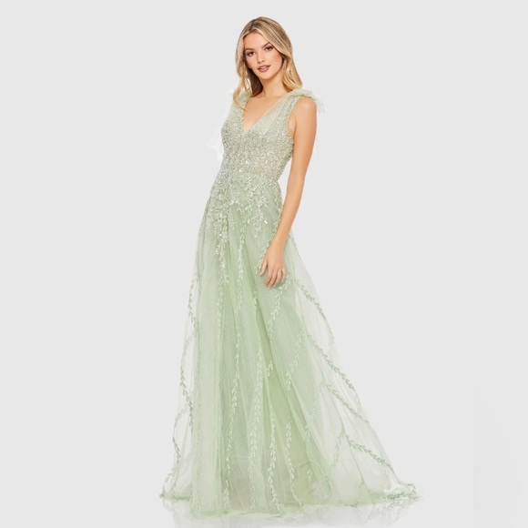 NWT Mac Duggal 20313 Embellished Soft Tie Sleeveless V Neck Gown Green - Picture 2 of 15